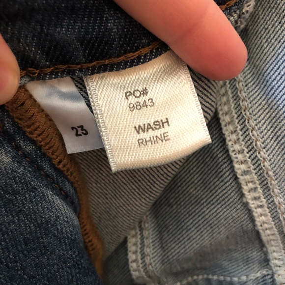 NWOT Reformation Jeans Suzie Jean, Wash Rhine, 23 - Picture 5 of 12